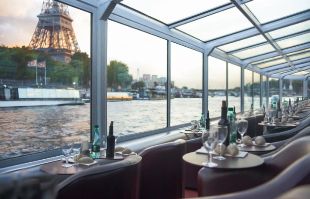 Paris en Scène - Salle de restaurant vue 1