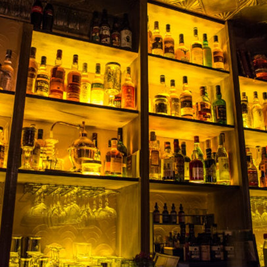 Moonshiner - Restaurant