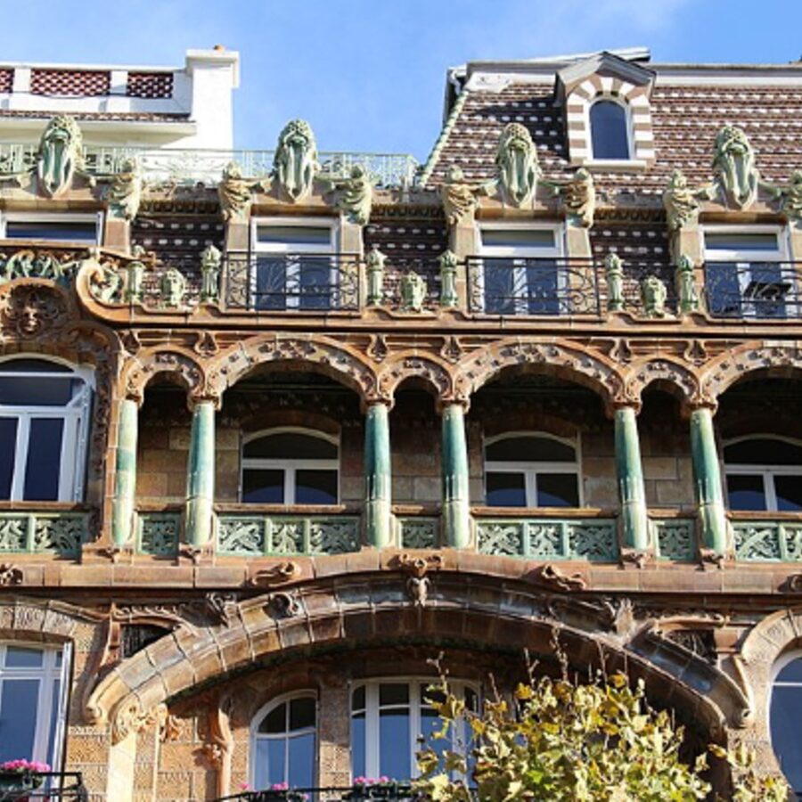 Unusual places to see in Paris