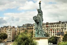 Statue de la Liberté - Île aux Cygnes