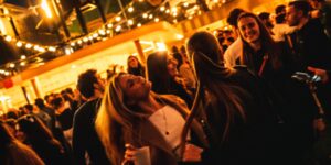 Jeuxdi by Longchamp - Fête et danse
