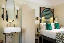 Hôtel Avalon Cosy – Chambre executive baignoire - 2023