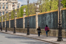 Rue de Rivoli - grilles du jardin des Tuileries | 1500x600 | © Studio TTG