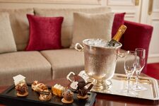Hôtel Raphael Champs-Elysées – VIP welcome - 2024