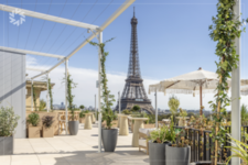 CROP - La-Terrasse-du-Palais-vue-tour-eiffel