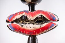 C14 Paris Salon de la Céramique Contemporaine - Emily Gibbard Totem Lips