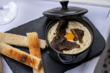 Truffes Folies Paris 8 - Oeuf cocotte truffe - Truffes Folies 