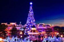 Disneyland® Paris - Noël 2025 - Illumination du parc