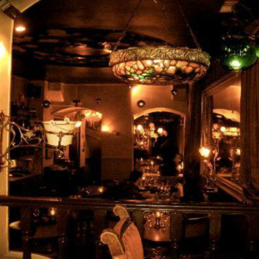 Le Petit Prince de Paris - Restaurante