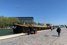 Péniche Metaxu - Extérieur - Canal de l'ourcq