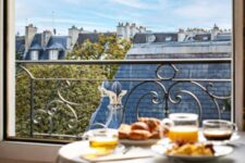 Hôtel Parc Saint Séverin - petit-déjeuner chambre