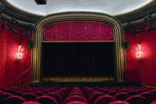 Théâtre la Pépinière-LA PEPINIERE SALLE-2-min