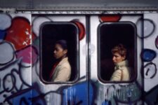 Exposition Beyond the streets Paris - Martha Cooper - Ladies on the subway - 1981 - NYC