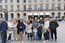 Paris History Tours - groupe-place-vendome 