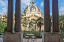 The terrace of Café 1902 in the gardens of the Petit Palais