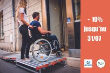 Rampe d'accessibilité Axsol à l'occasion du partenariat avec Paris je t'aime