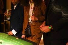 ambiance-soiree-casino-entreprise-paris_webp