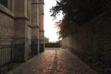 Chic Trip - Parisian Sunset 