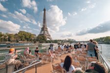 Magic Ways - bateau Eiffel 