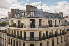Hôtel Monsieur George-Facade 2 